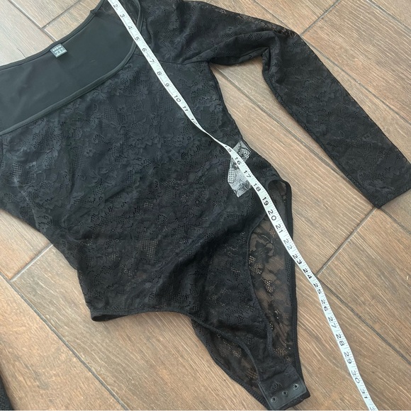 Sexy Black Lace Bodysuit size Medium New without Tags - Picture 6 of 7